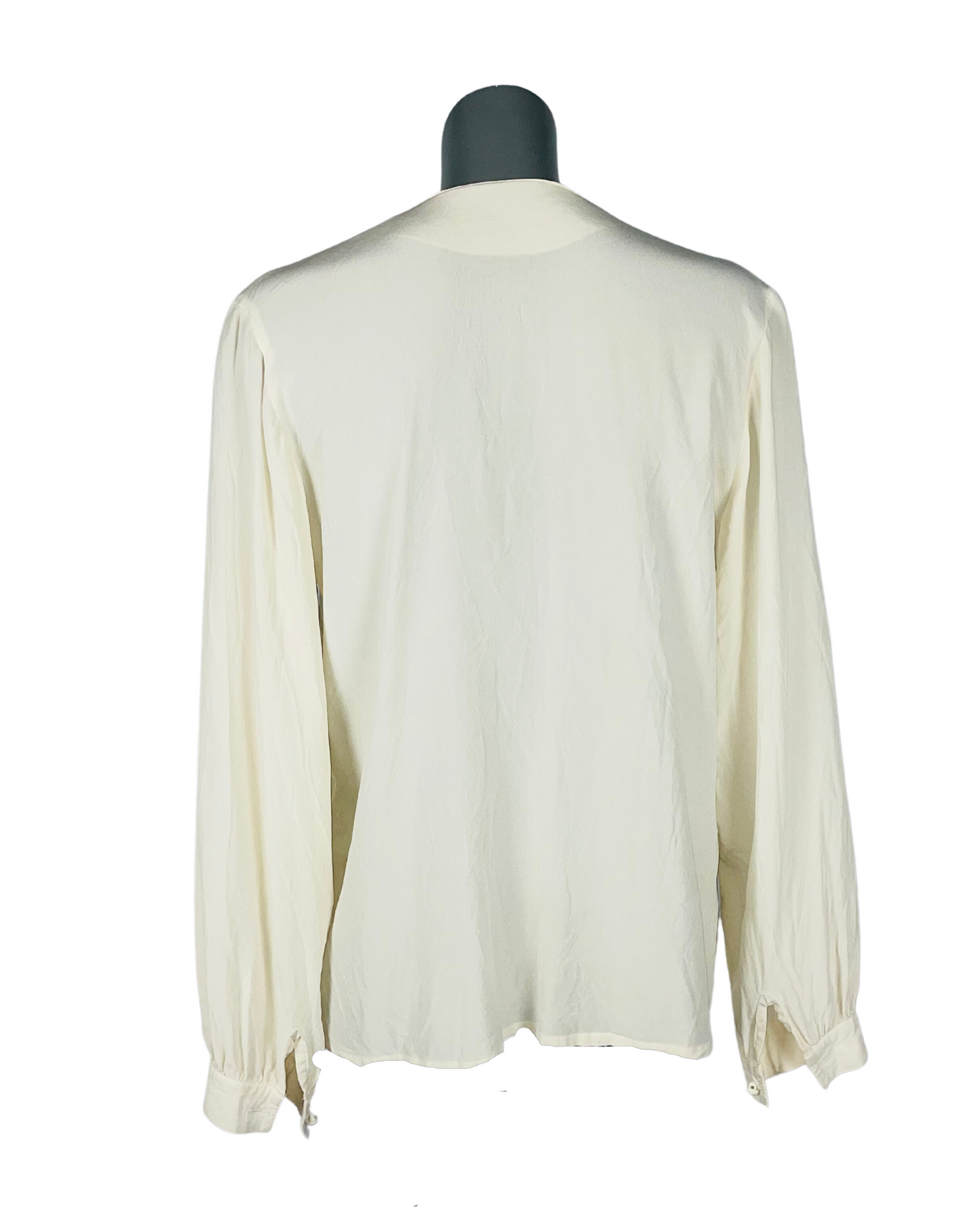 WHITE BLOUSE XL