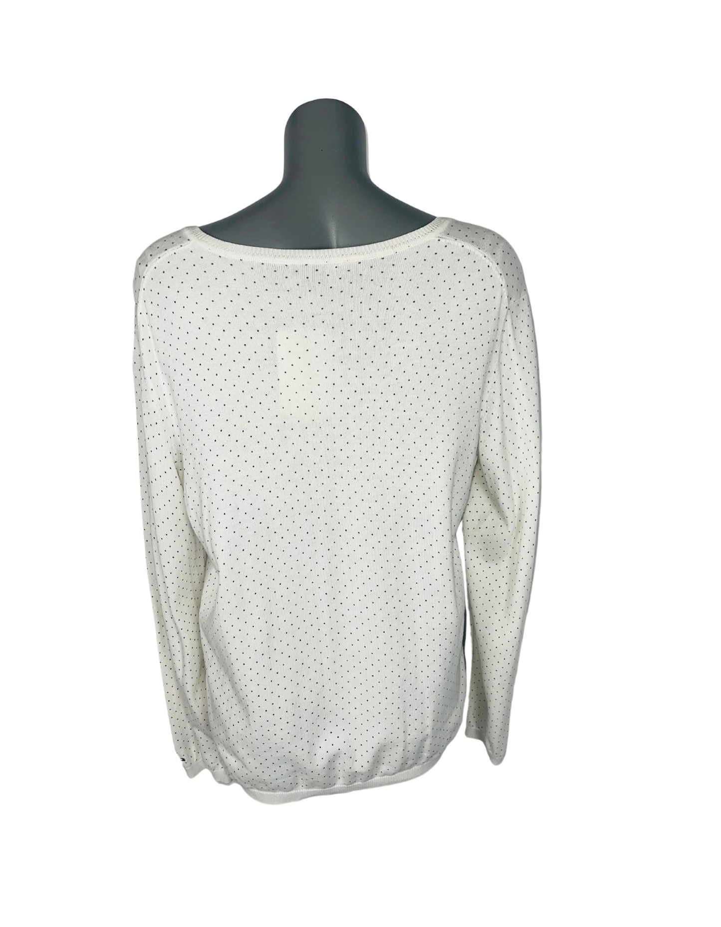 TOMMY HILFIGER CREAM SWEATER SIZE XL
