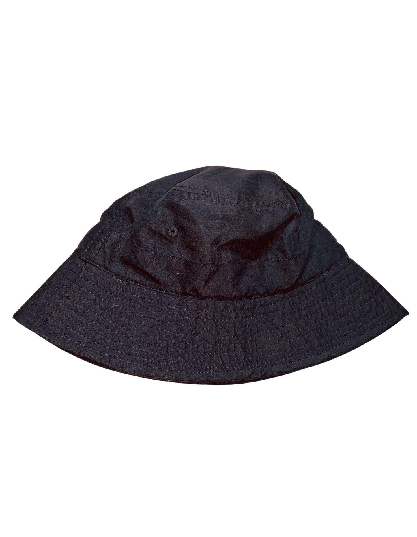 BLACK BUCKET HAT