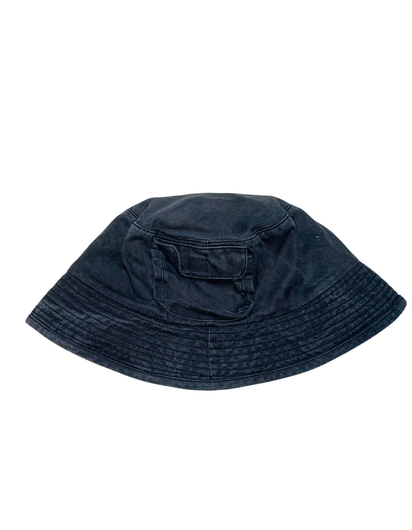 BUCKET HAT WITH POCKET