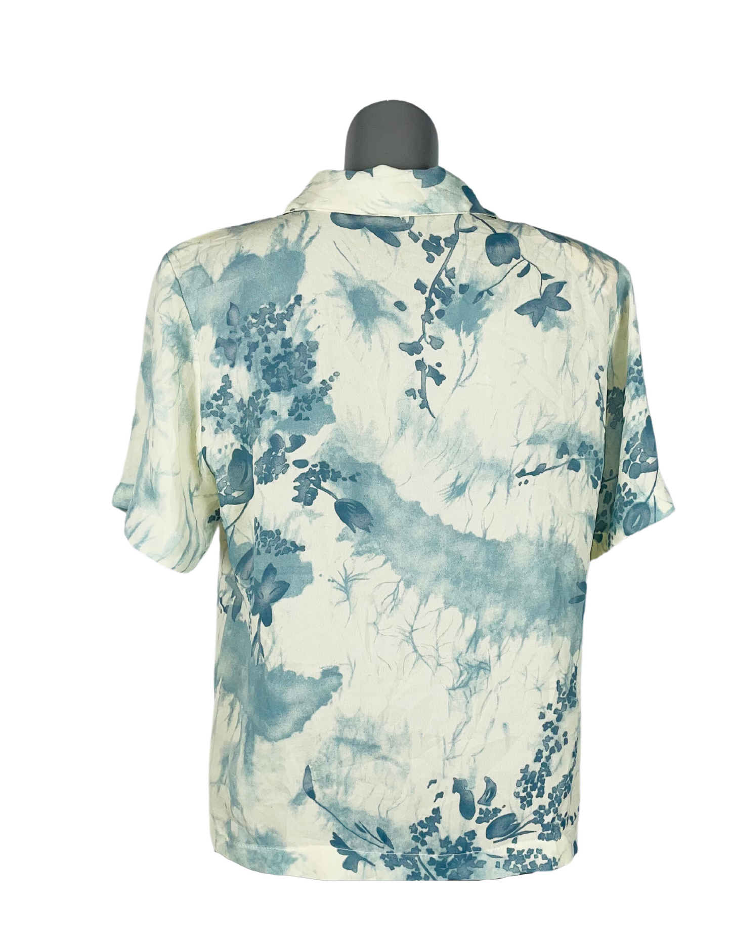 BLUE FLOWER PATTERN BLOUSE XL