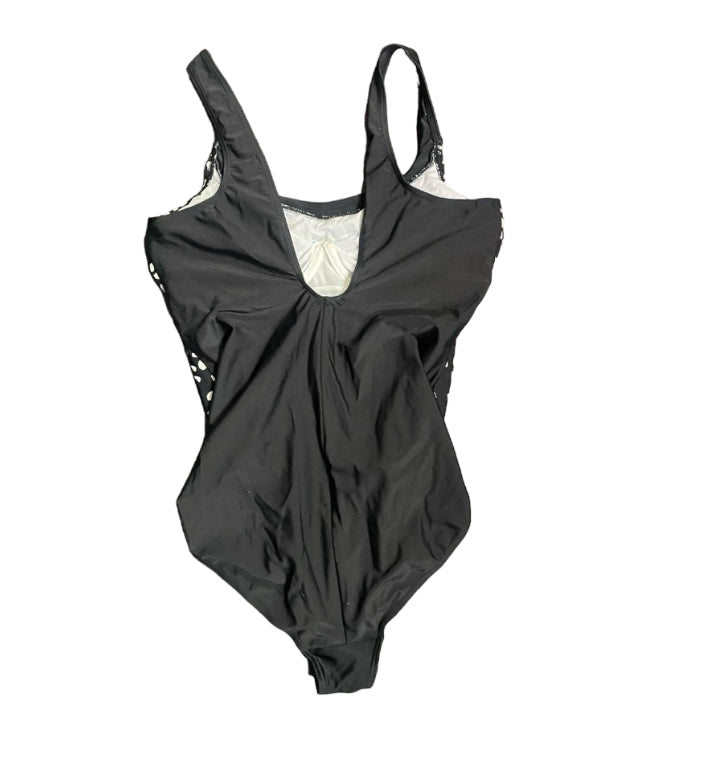 UNDER WIRE SWIMSUIT - 34D