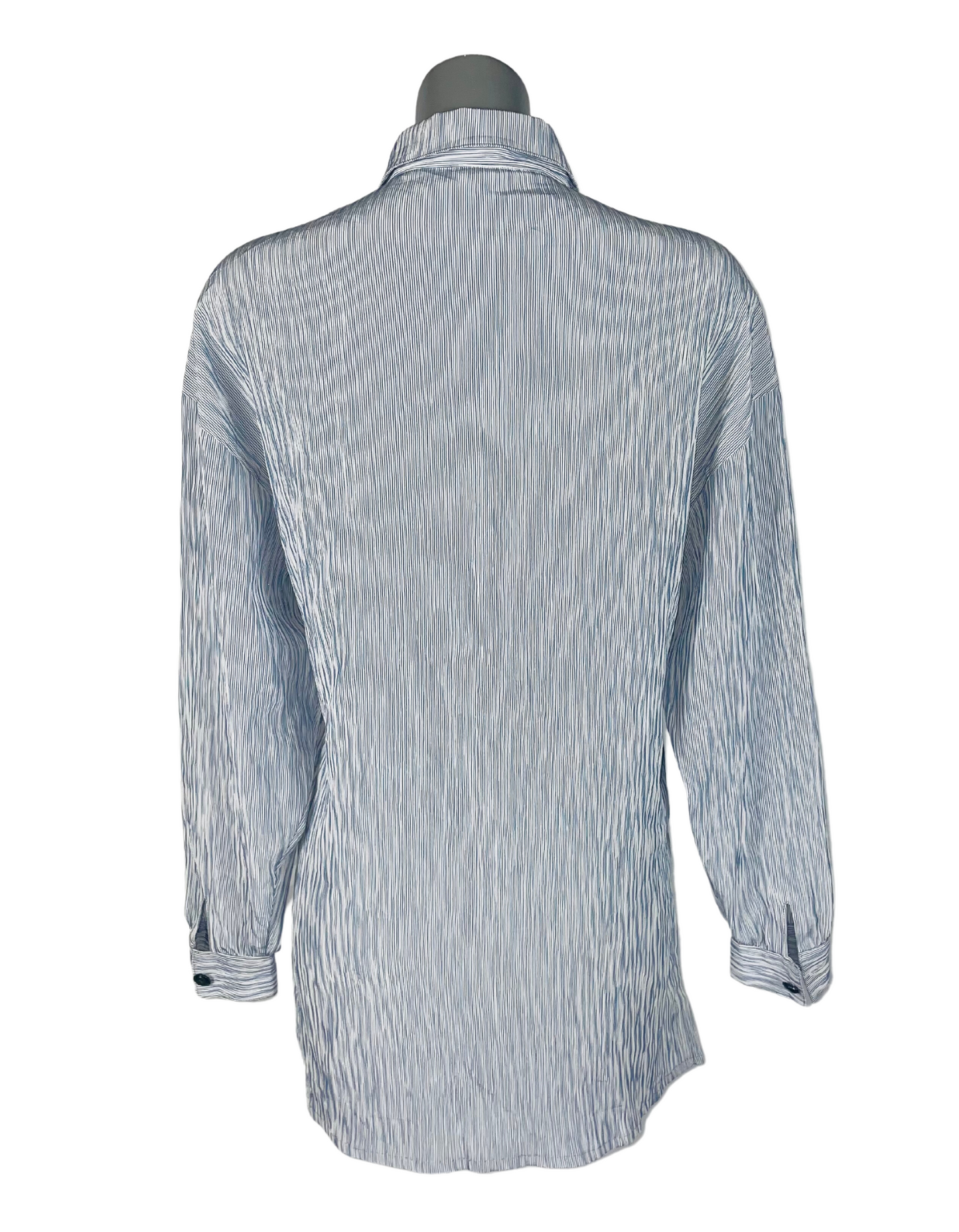BLUE SHIRT MEDIUM