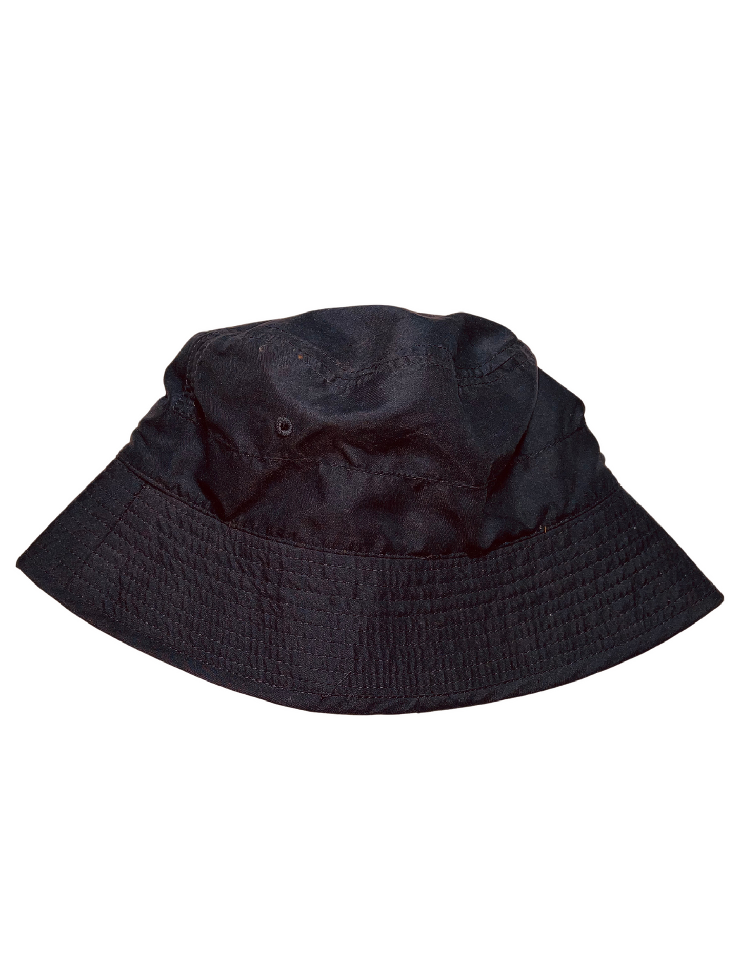 BLACK BUCKET HAT