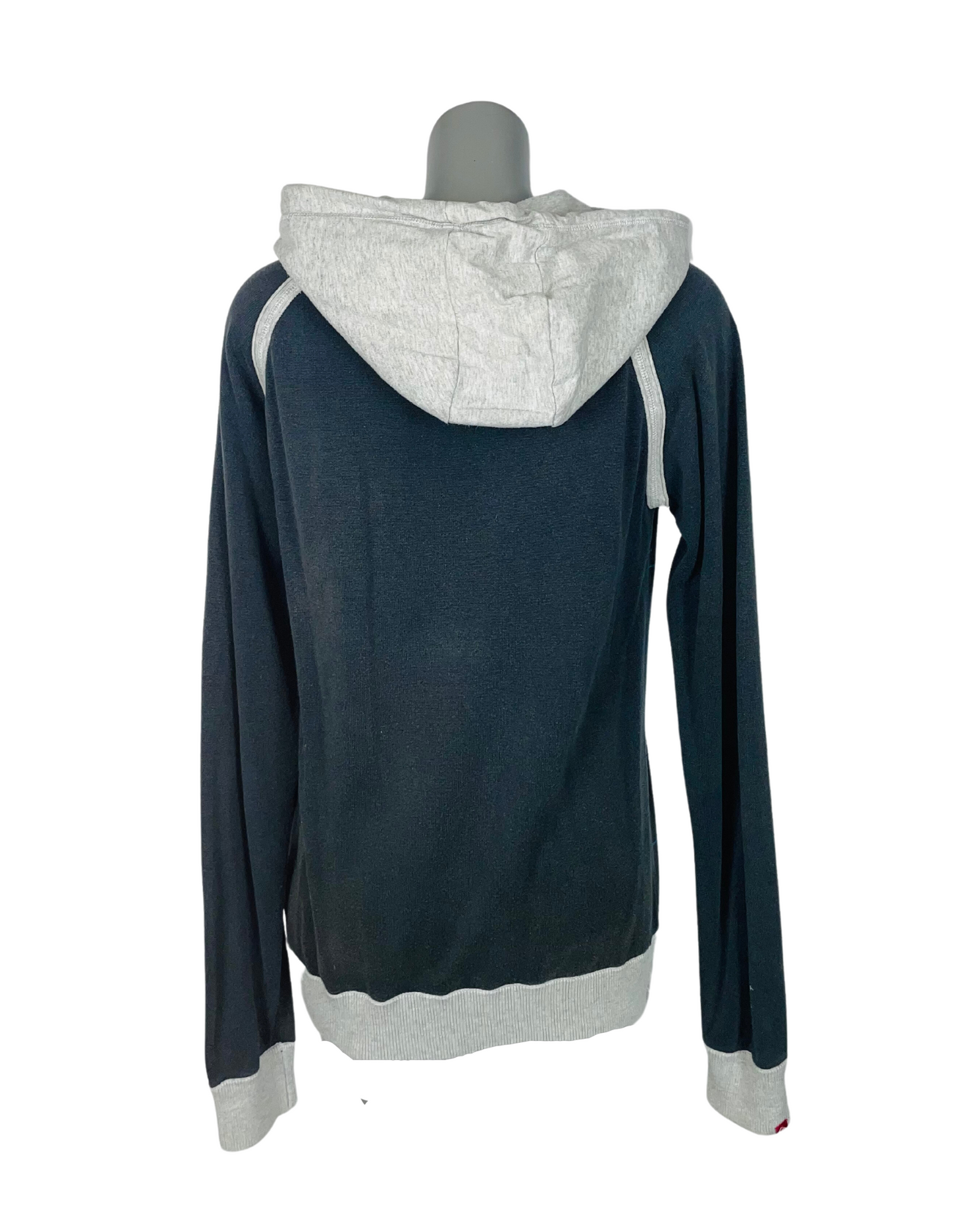 QUIKSILVER HOODIE SMALL
