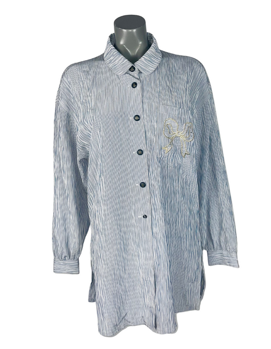 BLUE SHIRT MEDIUM