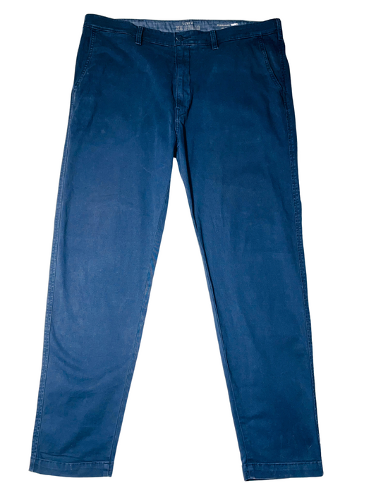 BLUE LEVI CHINO TROUSERS (W40” L32”)