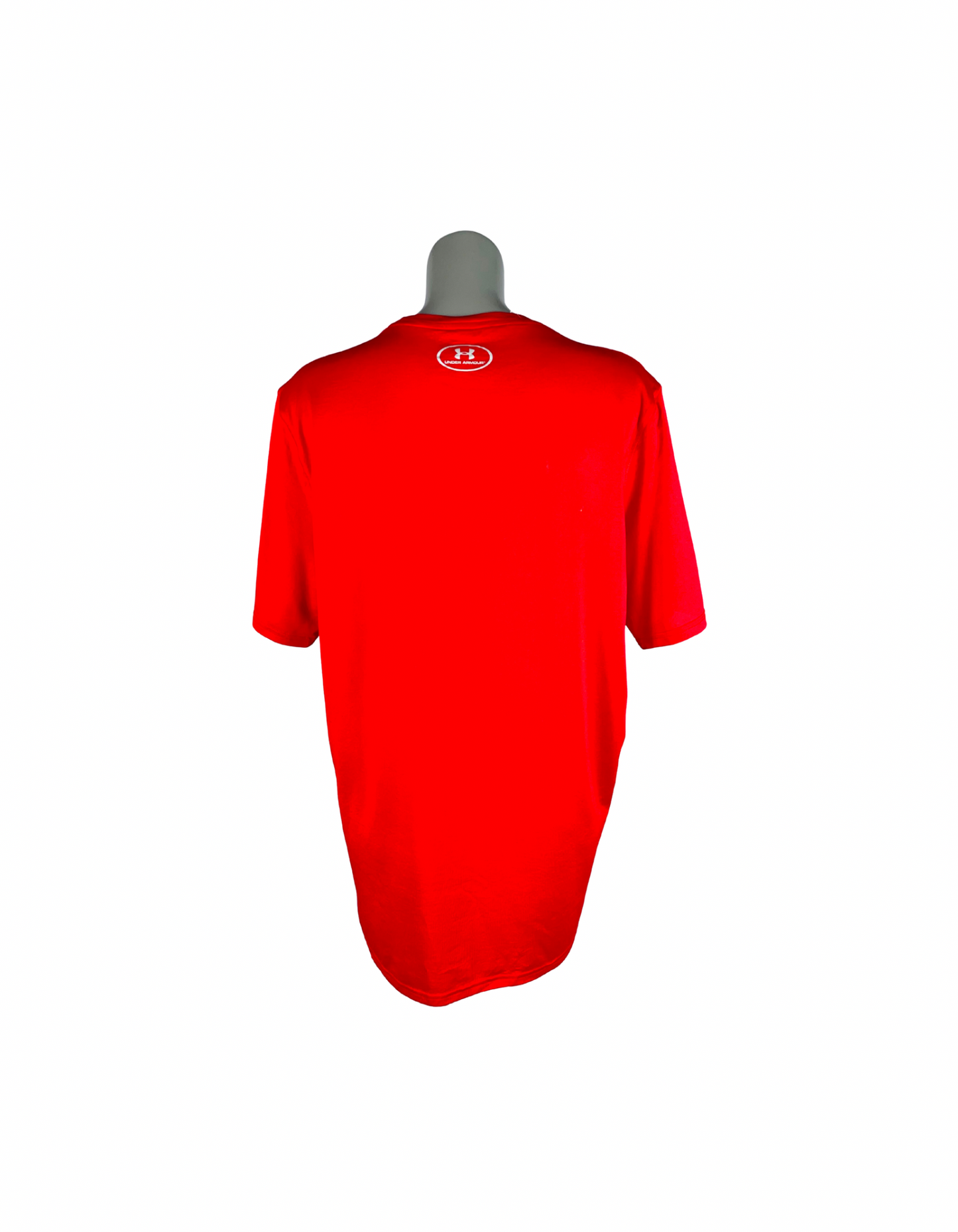 RED UNDER ARMOUR TSHIRT MEDIUM
