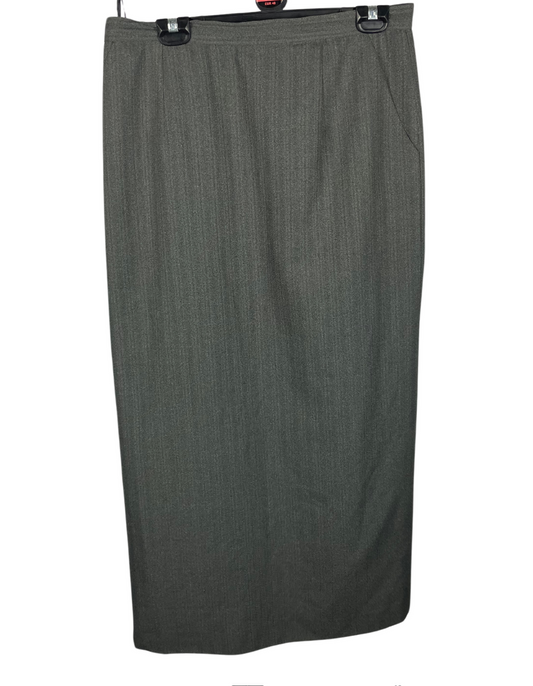 GREY SKIRT SIZE 14