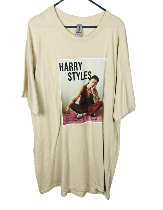 BEIGE HARRY STYLES T-SHIRT XL