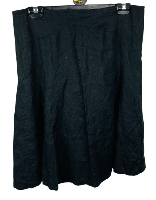 BLACK SKIRT SIZE 12