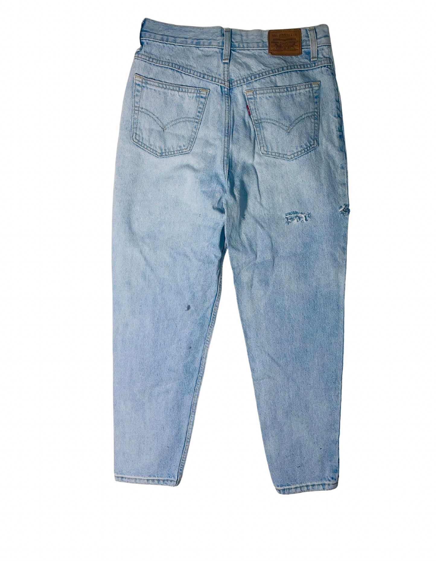 LEVIS BLUE MOM JEANS SIZE 28