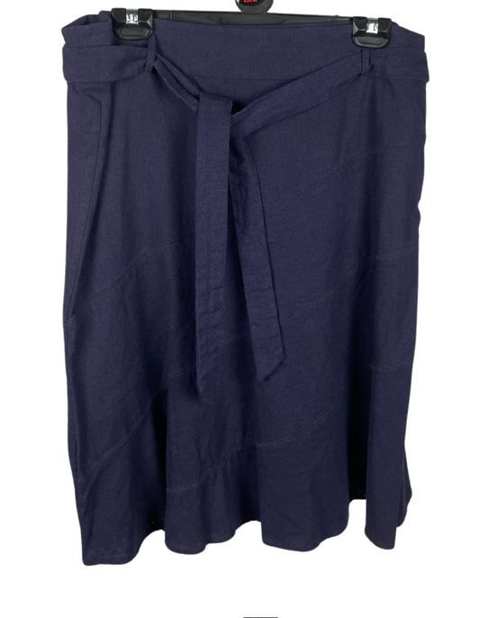 BLUE SKIRT SIZE 14